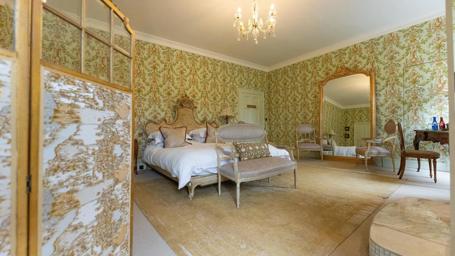 Bed & Breakfast Gileston Manor Luxury B&B Barry United Kingdom